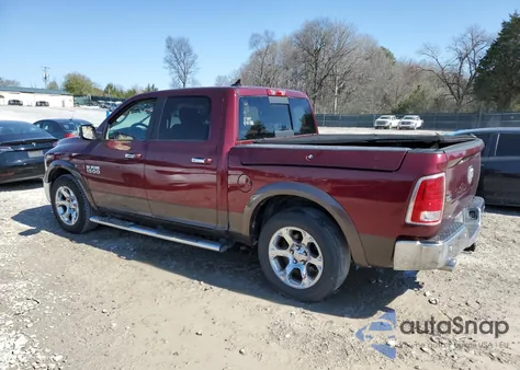 2018 Ram 1500 Laramie z USA, uszkodzony, nr VIN 1C6RR6NM6JS229663